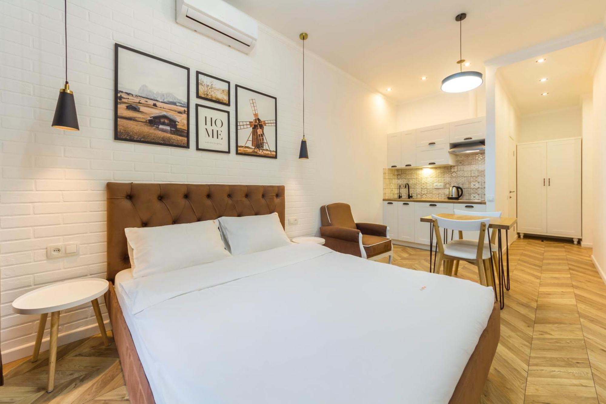 Self Check-In Apartments Киев Экстерьер фото