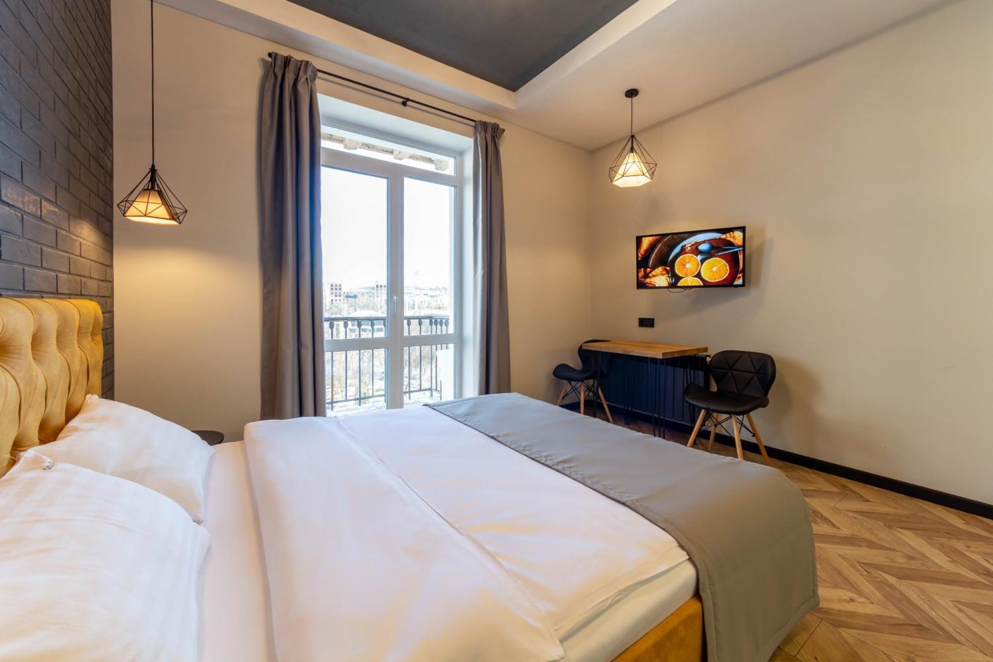 Self Check-In Apartments Киев Экстерьер фото