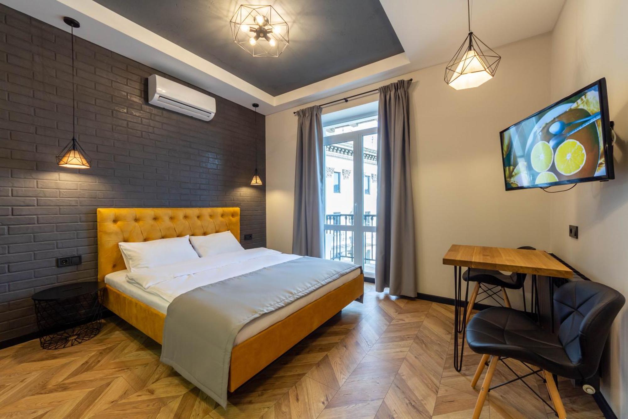 Self Check-In Apartments Киев Экстерьер фото
