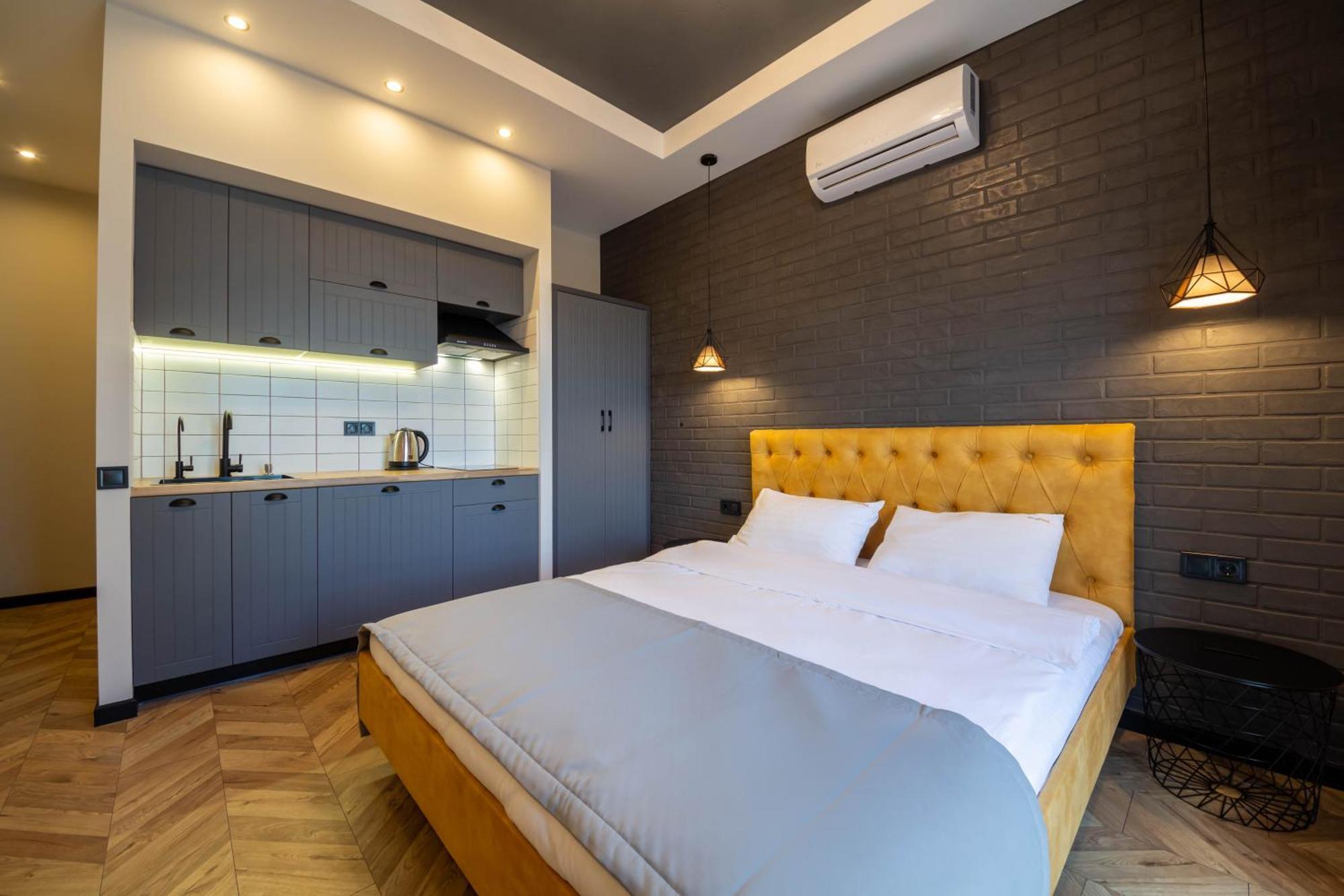 Self Check-In Apartments Киев Экстерьер фото