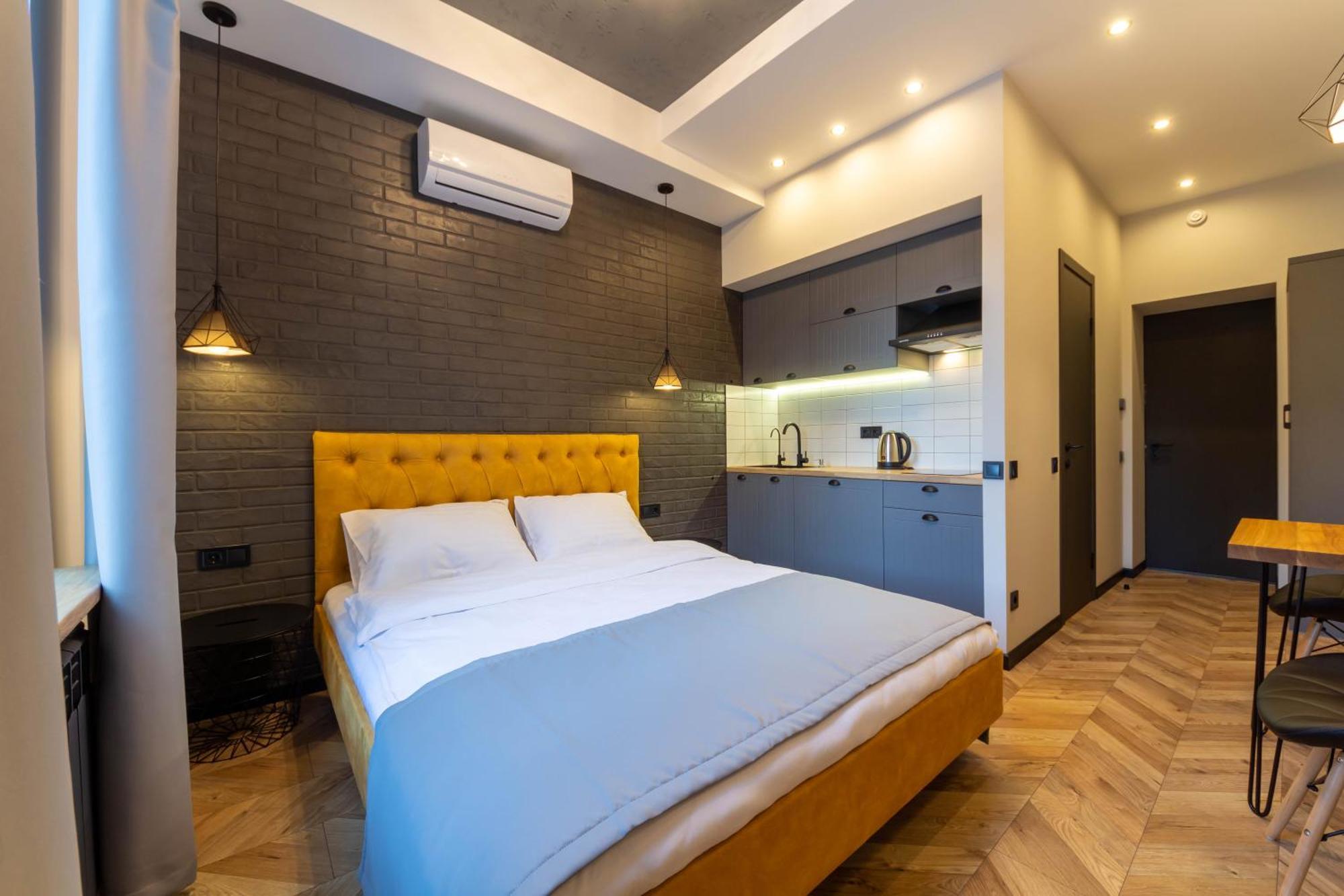 Self Check-In Apartments Киев Экстерьер фото