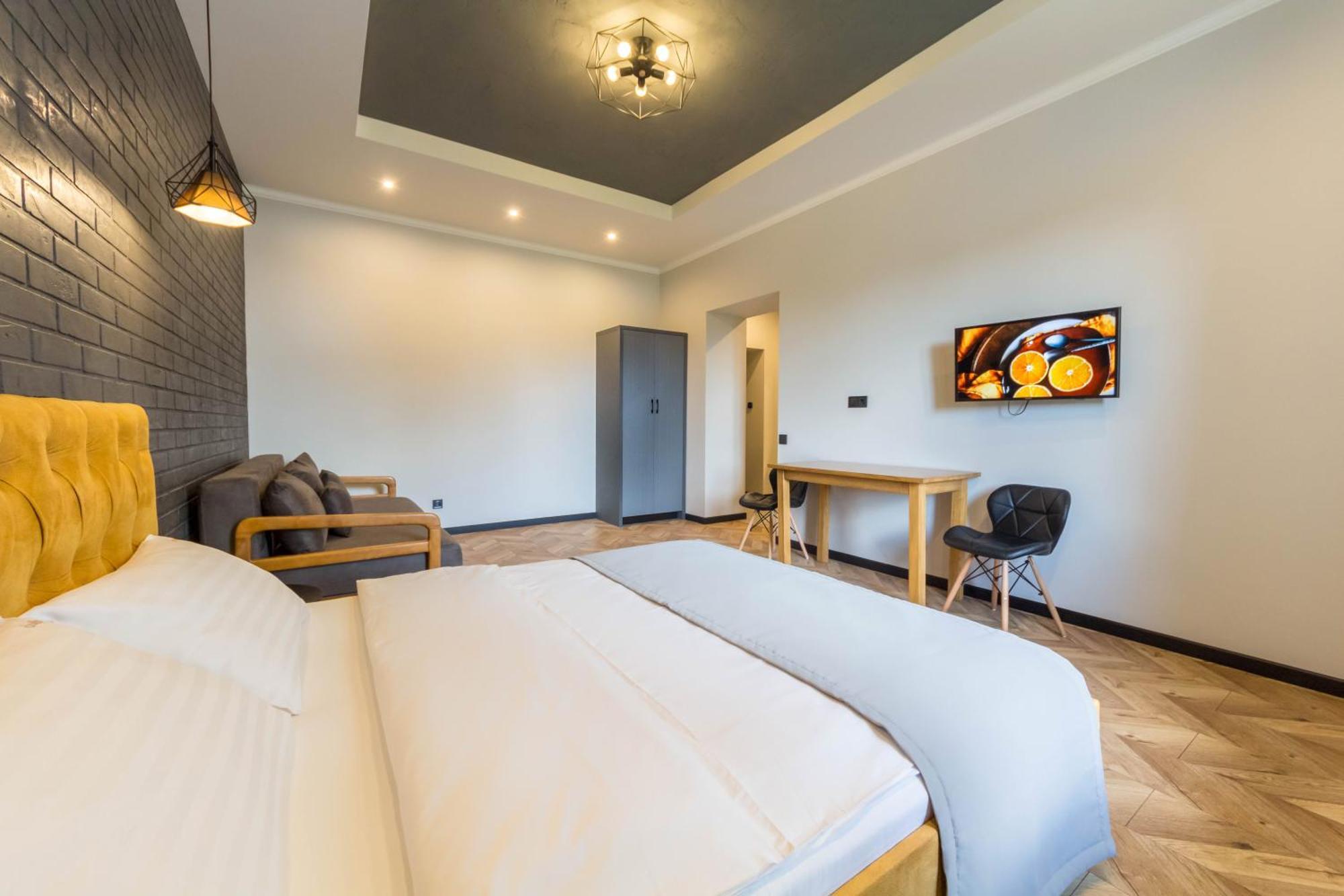 Self Check-In Apartments Киев Экстерьер фото