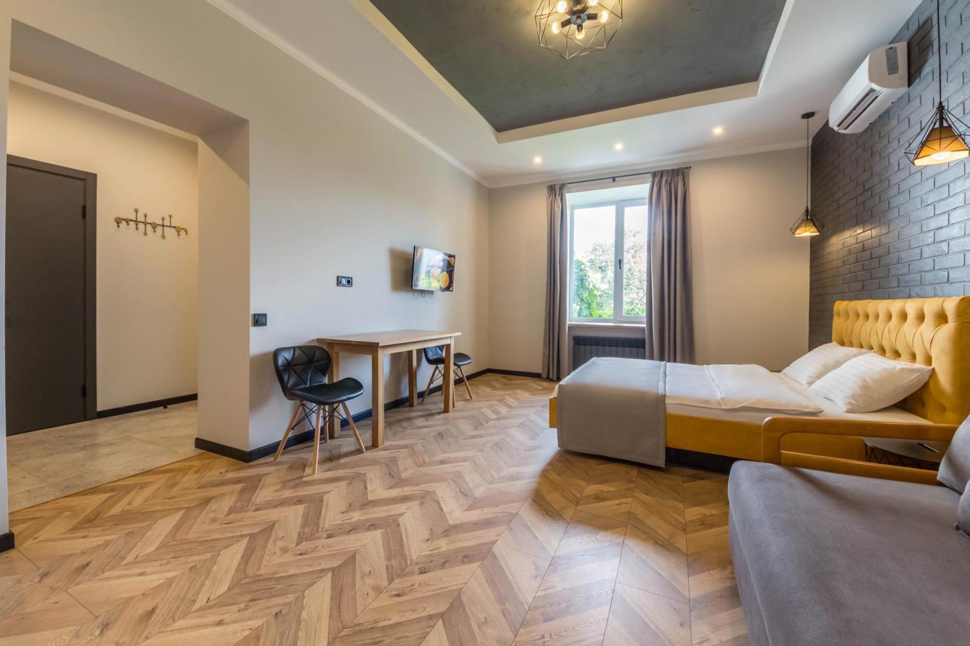 Self Check-In Apartments Киев Экстерьер фото