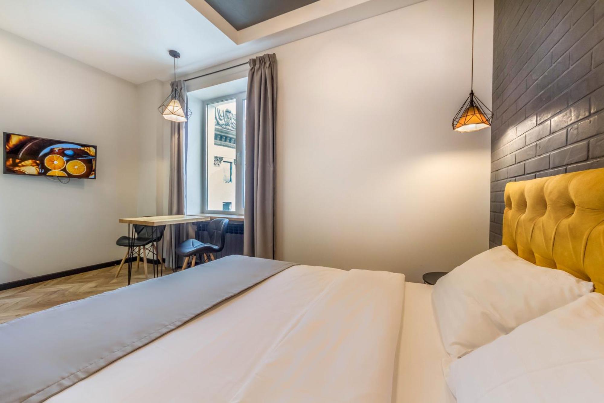 Self Check-In Apartments Киев Экстерьер фото